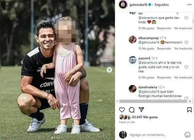 Rodrigo Cuba posa con la hija de Ale Venturo/ Instagram Rodrigo Cuba.