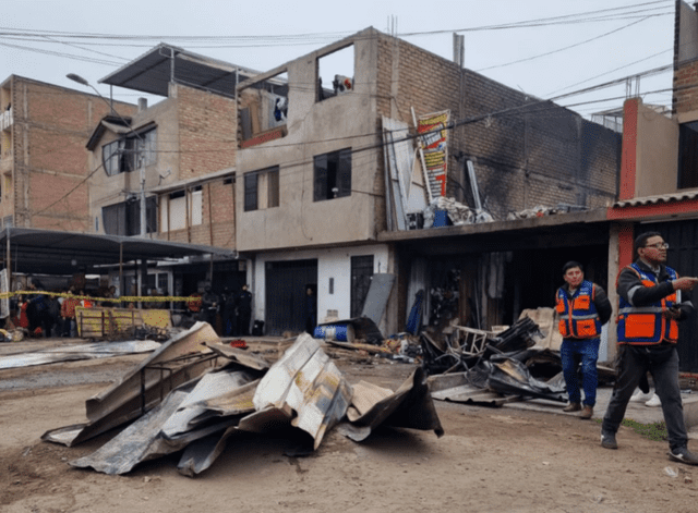 Así quedó la vivienda tras incendio (FOTO: Bella ALvites / URPI-LR)   