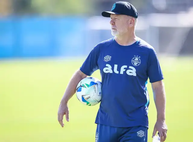 Mano Menezes es el nuevo DT de Perú. Foto: Gremio Mano Menezes es el nuevo DT de Perú. Foto: Gremio