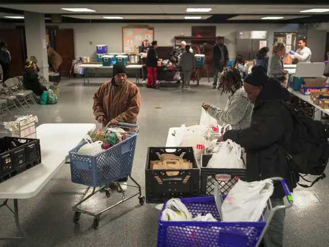 ayuda alimentaria en EE. UU. ayuda alimentaria en EE. UU.