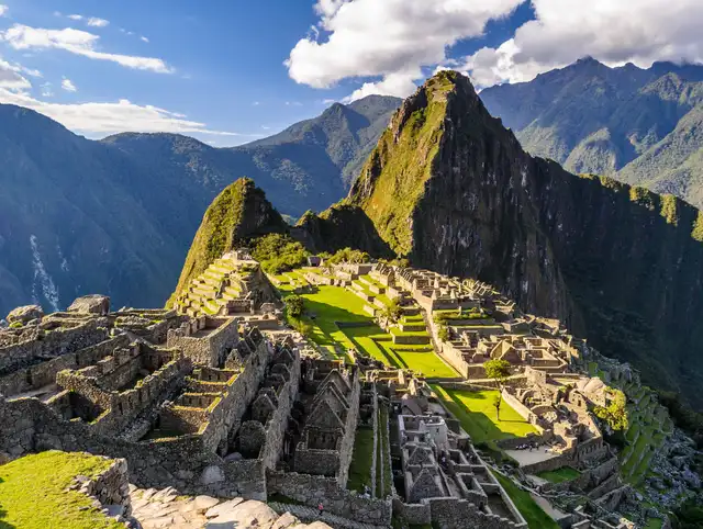 Machu Picchu, una de las maravillas del mundo, no podía faltar en esta elección. Machu Picchu, una de las maravillas del mundo, no podía faltar en esta elección.