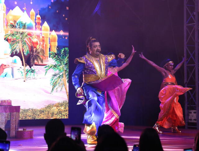 <em>Carlos Vílchez celebra éxito de su 'Circo de La Estrellas'. Foto: Difusión</em>   