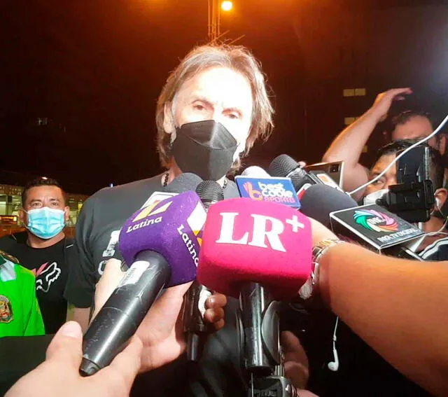 Ricardo Gareca habló en rueda de prensa al arribar al Perú - FUENTE: URPI/GLR.   