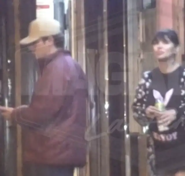 Angie Jibaja y su novio dejan EN SHOCK al ser grabados en zona roja de La Victoria Angie Jibaja y su novio dejan EN SHOCK al ser grabados en zona roja de La Victoria