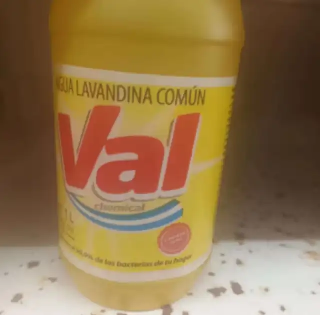 Valchemical es la marca de lejía en alerta.