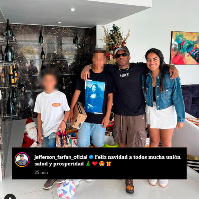 La postal de Jefferson Farfán por Navidad. / Imagen: Instagram.   