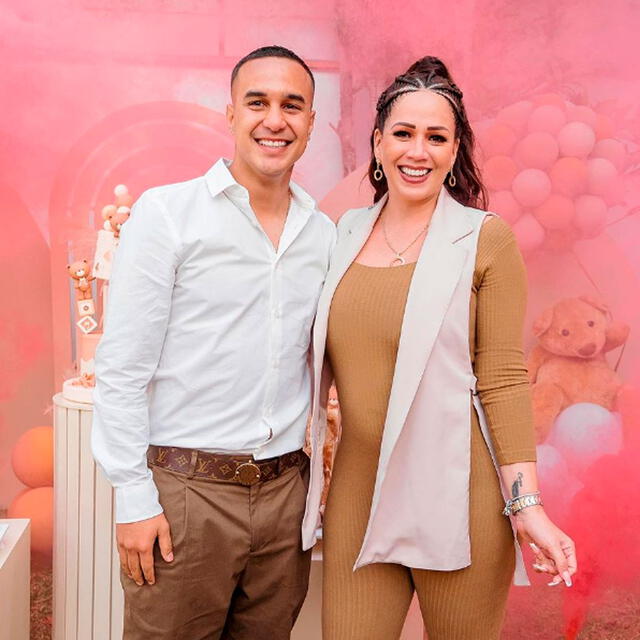 Jesús Barco y Melissa Klug serán padres de una bebé. El futbolista tendrá a su primera hija mientras que la empresaria será mamá por sexta vez.