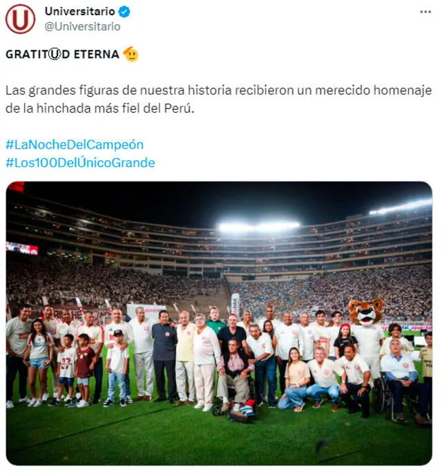 Universitario invitó a los ídolos del club, pero no a Roberto Chale, como reclama la familia. / Foto: X.   