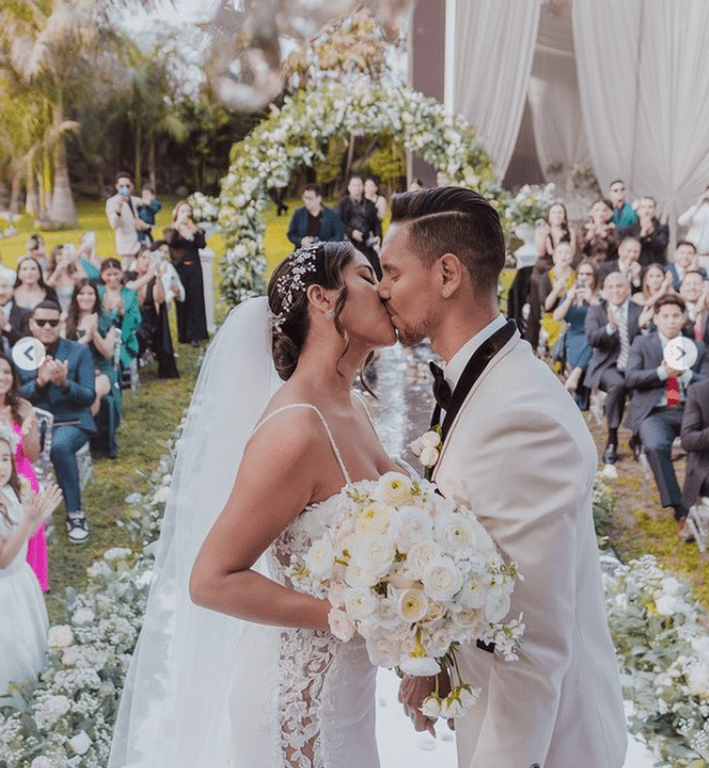 Melissa Paredes y Anthony Aranda solo invitaron a familiares y amigos cercanos.