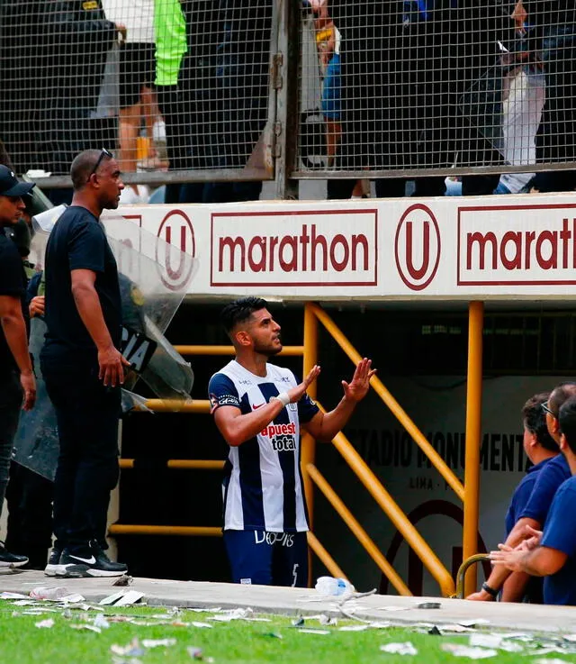 Carlos Zambrano, el ida y vuelta con la hinchada crema.   