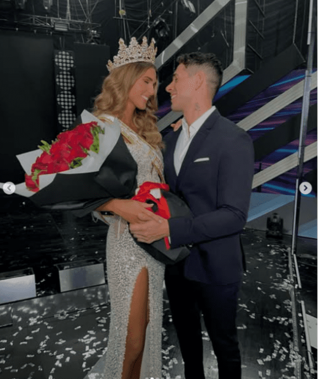 <em>Hugo García y Alessia Rovegno en la final del Miss Perú 2022. Captura: Instagram </em>   