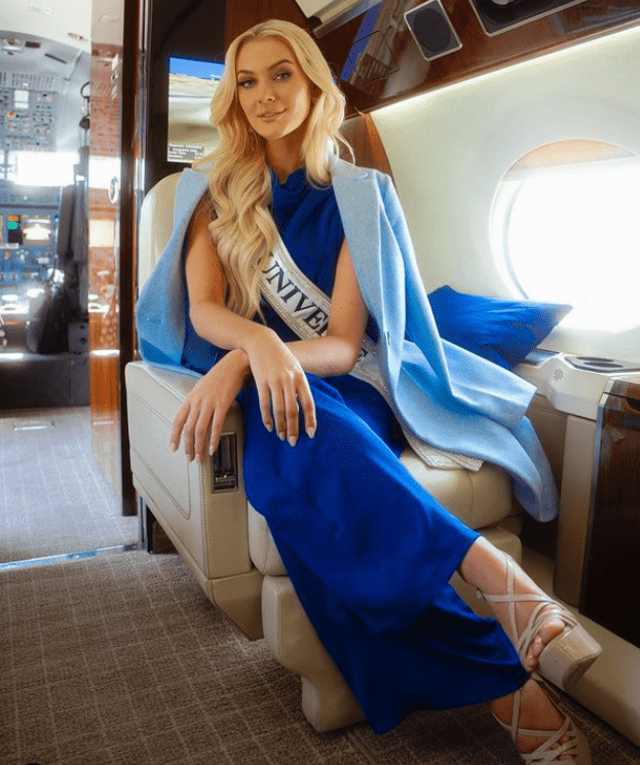 Victoria Kjaer logró ser la Miss Universo 2024 a los 21 años.  