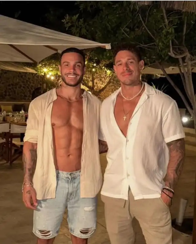 ¿No son más amigos? Mario Irivarren confiesa que Hugo García sí se molestó con él por broma pesada: “Le pido las disculpas...” ¿No son más amigos? Mario Irivarren confiesa que Hugo García sí se molestó con él por broma pesada: “Le pido las disculpas...”
