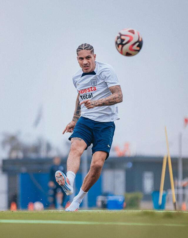 Paolo Guerrero ya entrena con Alianza Lima de cara al Torneo Clausura. Foto: Alianza Lima