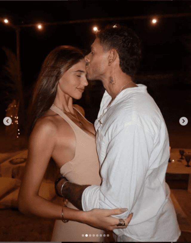 <em>Hugo García y Alessia Rovegno se mostraron románticos en cumpleaños del exchico reality. Captura: Instagram </em>   