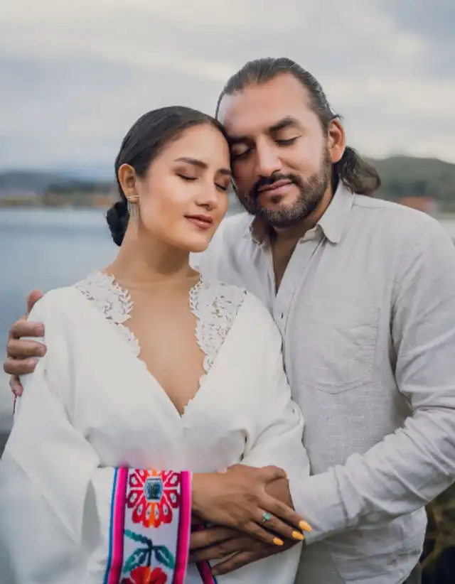 Mayella Lloclla anuncia que se casará en noviembre.