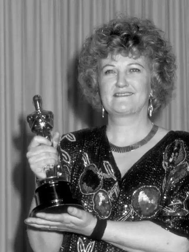¡ADIÓS A UNA LEYENDA DEL CINE! Fallece Brenda Fricker, la recordada 'señora de las palomas' de 'Mi pobre angelito 2' a los 81 años