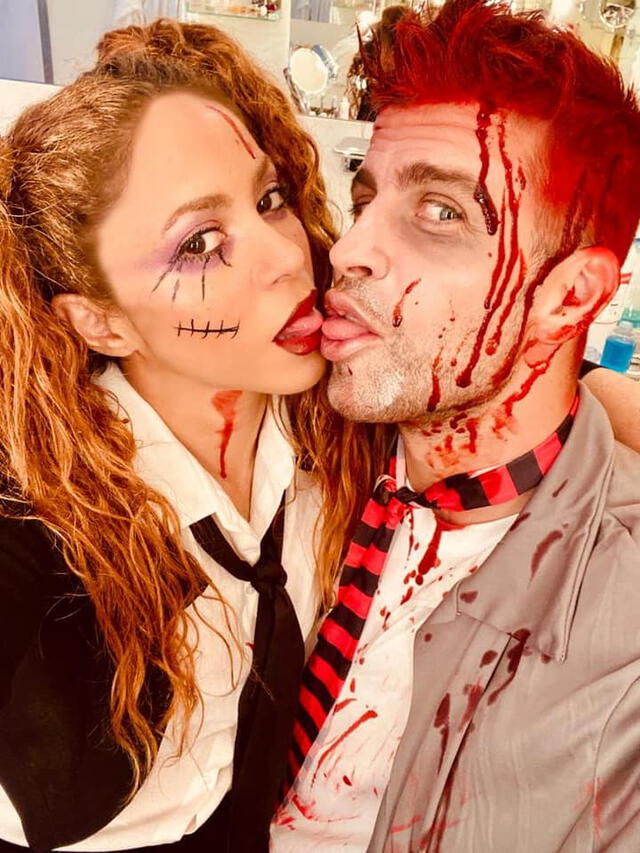 Shakira y Piqué disfrazados por Halloween.   