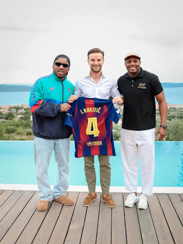  Jefferson Farfán y Roberto Guizasola estarán con Iván Rakitic. Foto: Instagram   