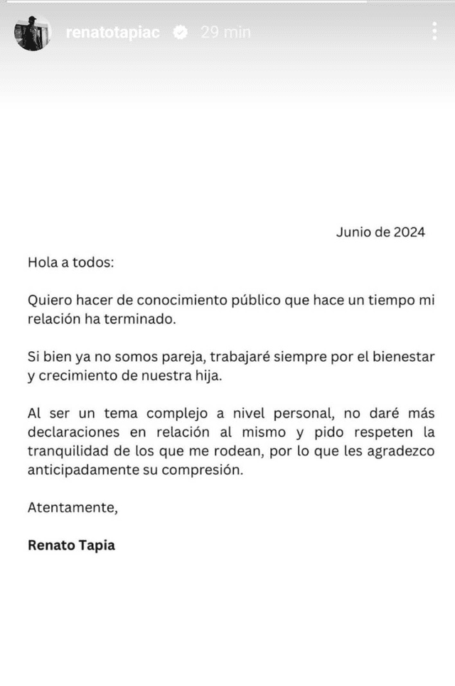 Renato Tapia anunció el fin de su relación con su esposa Andrea Cordero.