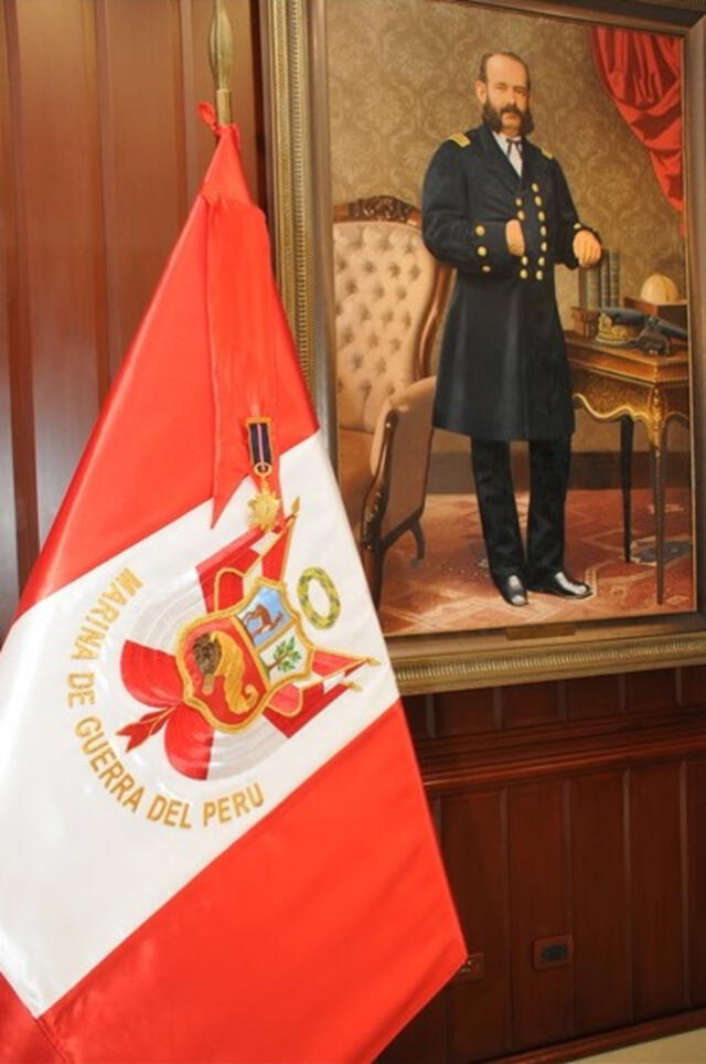  Bandera de Guerra del Perú. Crédito: Marina de Guerra del Perú.   
