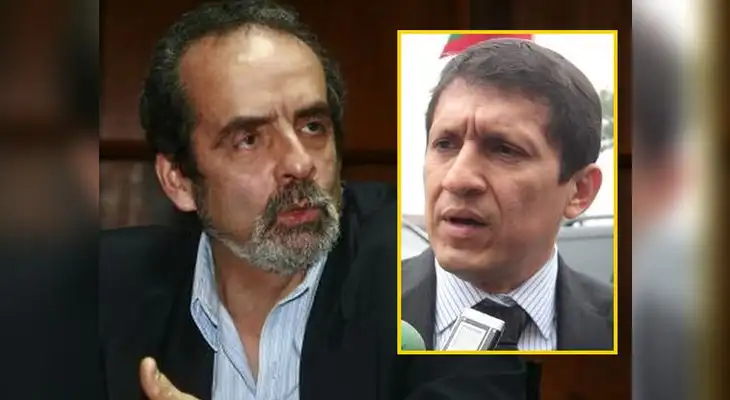 Corona fúnebre enviada por el presidente del Congreso, Victor Isla, fue rechazada por familiares de Javier Diez Canseco Corona fúnebre enviada por el presidente del Congreso, Victor Isla, fue rechazada por familiares de Javier Diez Canseco