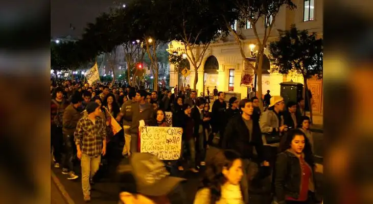 Esta vez la policía tenía un plan operativo que les permitió controlar la protesta.