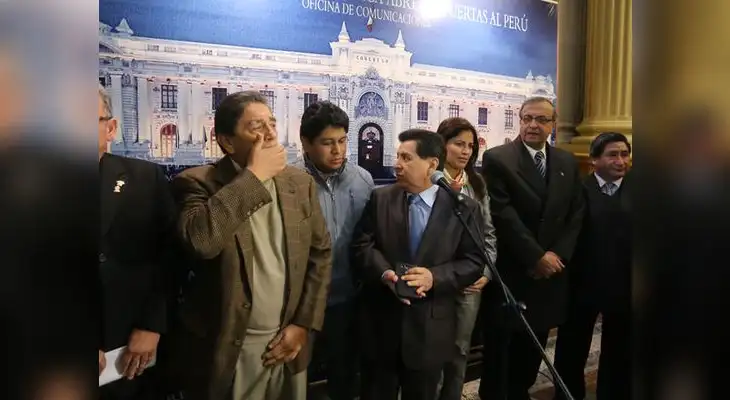 Cisma en Perú Posible. Cisma en Perú Posible.