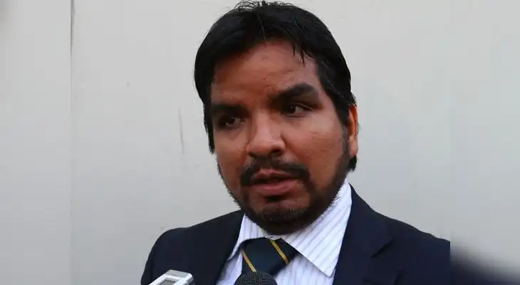 Julio Arbizu, procurador anitocorrupción confirmó que padece de Gripe AH1N. Julio Arbizu, procurador anitocorrupción confirmó que padece de Gripe AH1N.