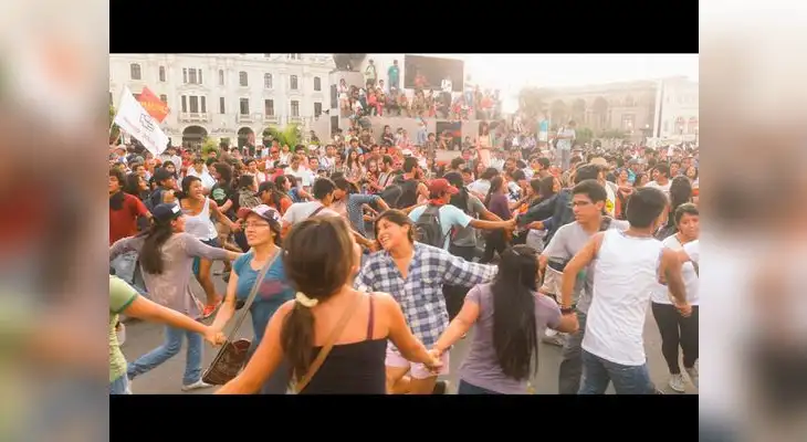 Twitter: así celebran los jóvenes la derogación de la Ley Pulpín Twitter: así celebran los jóvenes la derogación de la Ley Pulpín