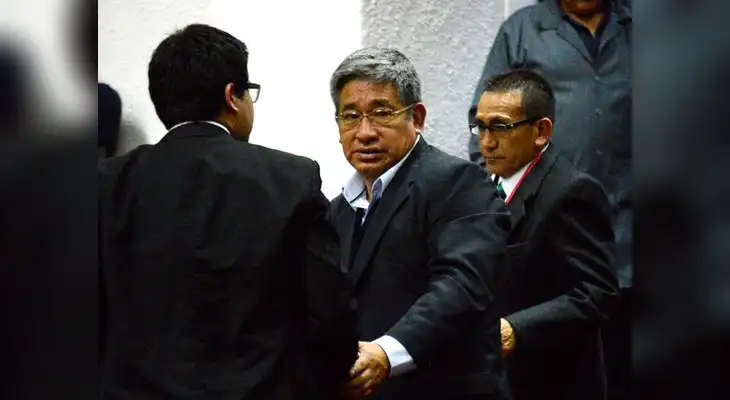 Son 17 años los que han pedido para el abogado.