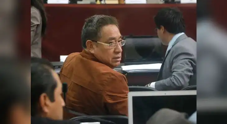 Nuevas acusaciones implican a funcionarios apristas en narcoindultos.