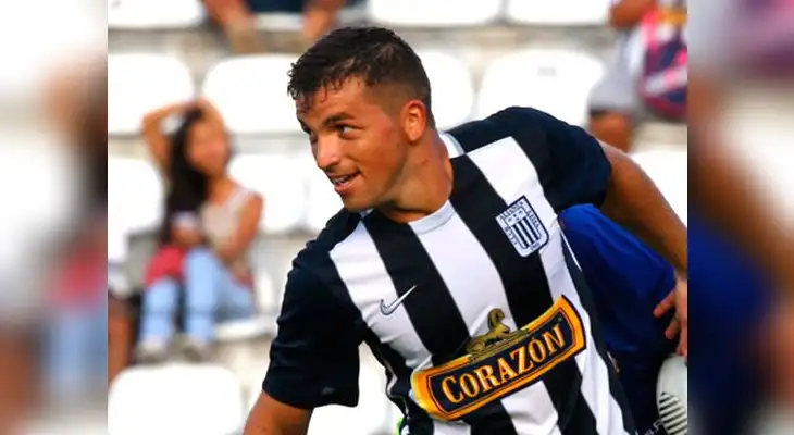 Gabriel Costa anotó de penal. Gabriel Costa anotó de penal.