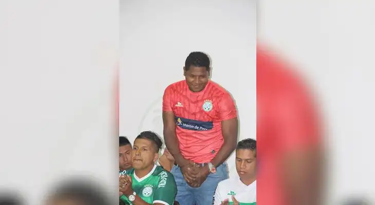 En el día de la presentación: FOTO Facebook Unión Tarapoto En el día de la presentación: FOTO Facebook Unión Tarapoto