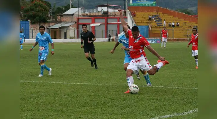 Es un cazador de gol. Quiere ser el máximo artillero de la temporada