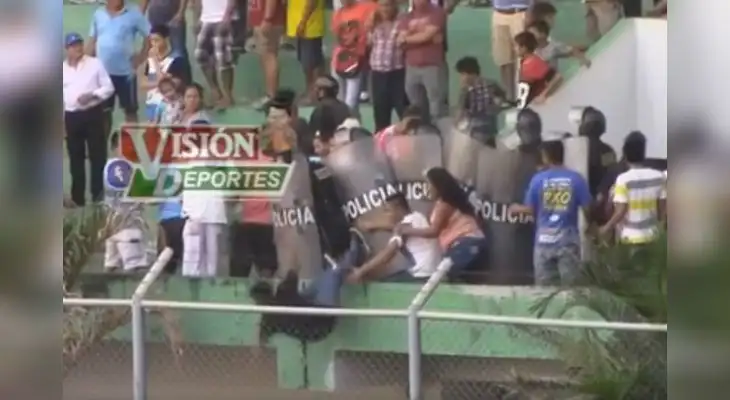 El hincha se encuentra delicado de salud El hincha se encuentra delicado de salud