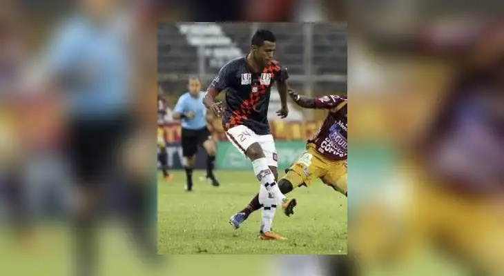 Edwin Ávila espera darle fortaleza a la defensa sechurana