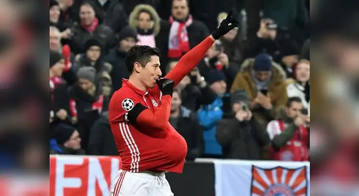 Lewandowski dedica el gol a su hijo por nacer