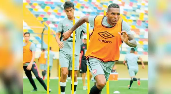 La máquina celeste subirá al segundo lugar del grupo 2 La máquina celeste subirá al segundo lugar del grupo 2
