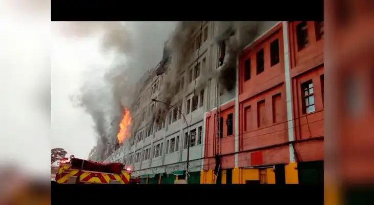 Incendio en Las Malvinas: Basombrío calificó de “crimen” siniestro ocurrido en almacén