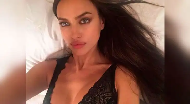 Irina Shayk luce envidiable figura a 4 meses de haber dado a luz