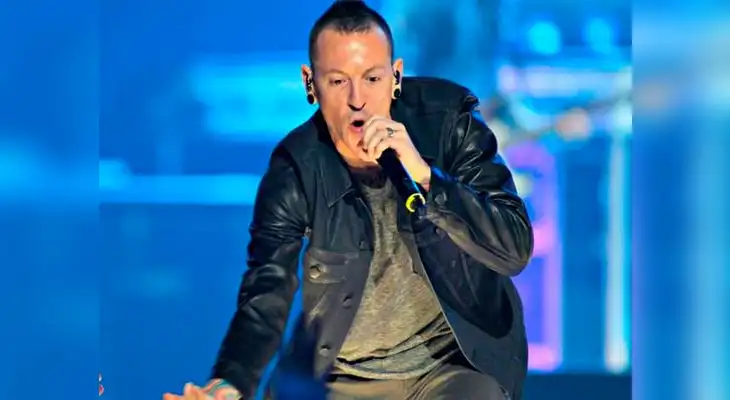 Chester Bennington será despedido en reserva Chester Bennington será despedido en reserva