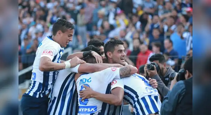 Festejan los blanquiazules