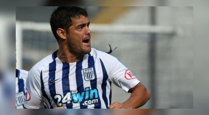 Luis Aguiar celebrando un gol con la camiseta del Alianza Lima Luis Aguiar celebrando un gol con la camiseta del Alianza Lima