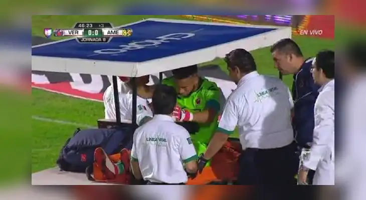 Preocupación, Pedro Gallese sale lesionado de la rodilla derecha Preocupación, Pedro Gallese sale lesionado de la rodilla derecha