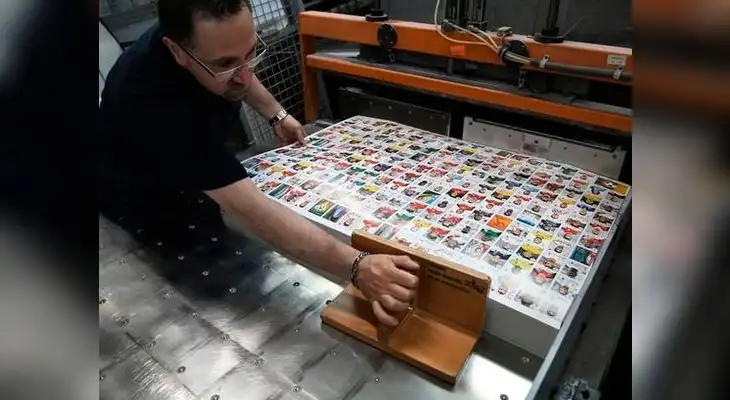 Panini a toda máquina por la gran demanda de figuras Panini a toda máquina por la gran demanda de figuras