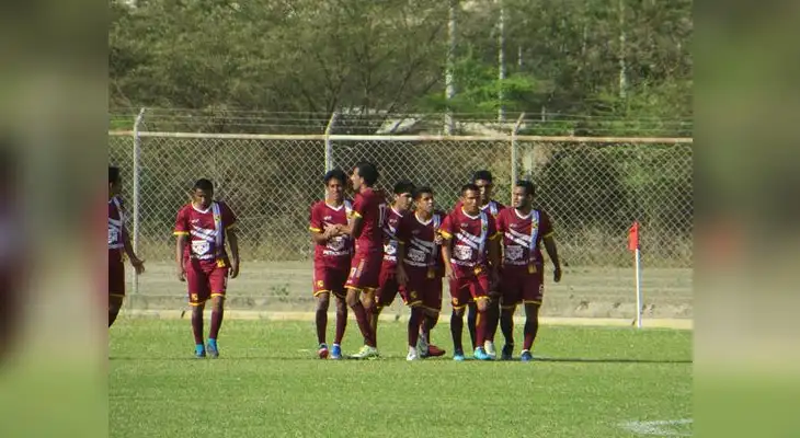 Estas escena de festejo del Atlético Torino se repitió en tres ocasiones Estas escena de festejo del Atlético Torino se repitió en tres ocasiones