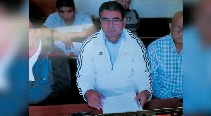 César Alvarez es acusado por presuntamente dirigir campaña desde Piedras Gordas César Alvarez es acusado por presuntamente dirigir campaña desde Piedras Gordas