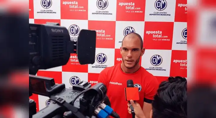 Adrián Zela: "No puedes estar en ningún lugar seguro"