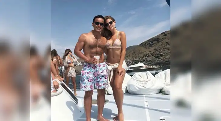 Brunella Horna y Richard Acuña aprovecharon el Día de San Valentín para darse mucho amor